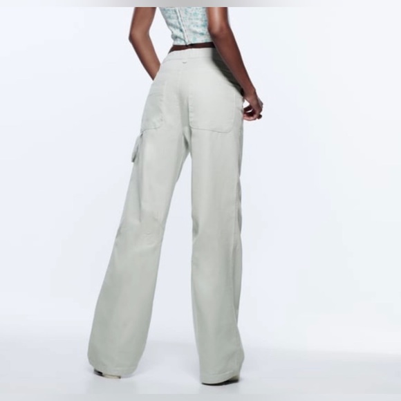 Zara Cargo Jeans - Picture 2 of 8
